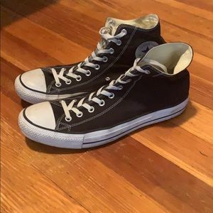 Converse High top